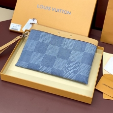 Louis Vuitton Clutch Bags